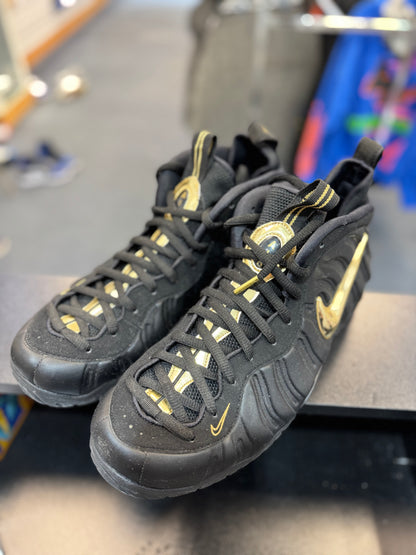 *USED* Nike Air Foamposite Pro Black Metallic Gold