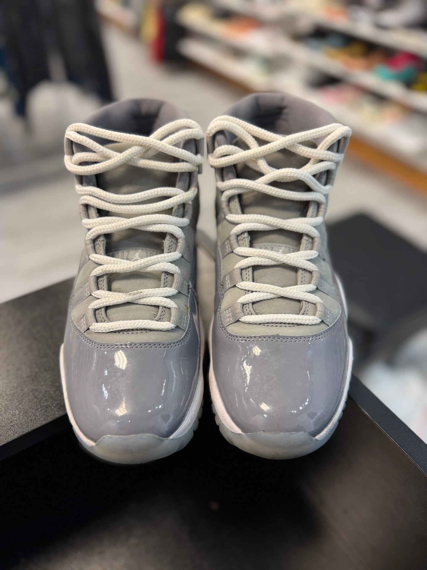 *USED* Jordan 11 Retro Cool Grey (2021)