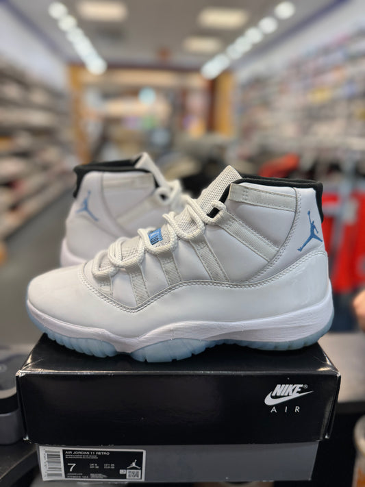 *USED* Jordan 11 Retro Legend Blue (2024)