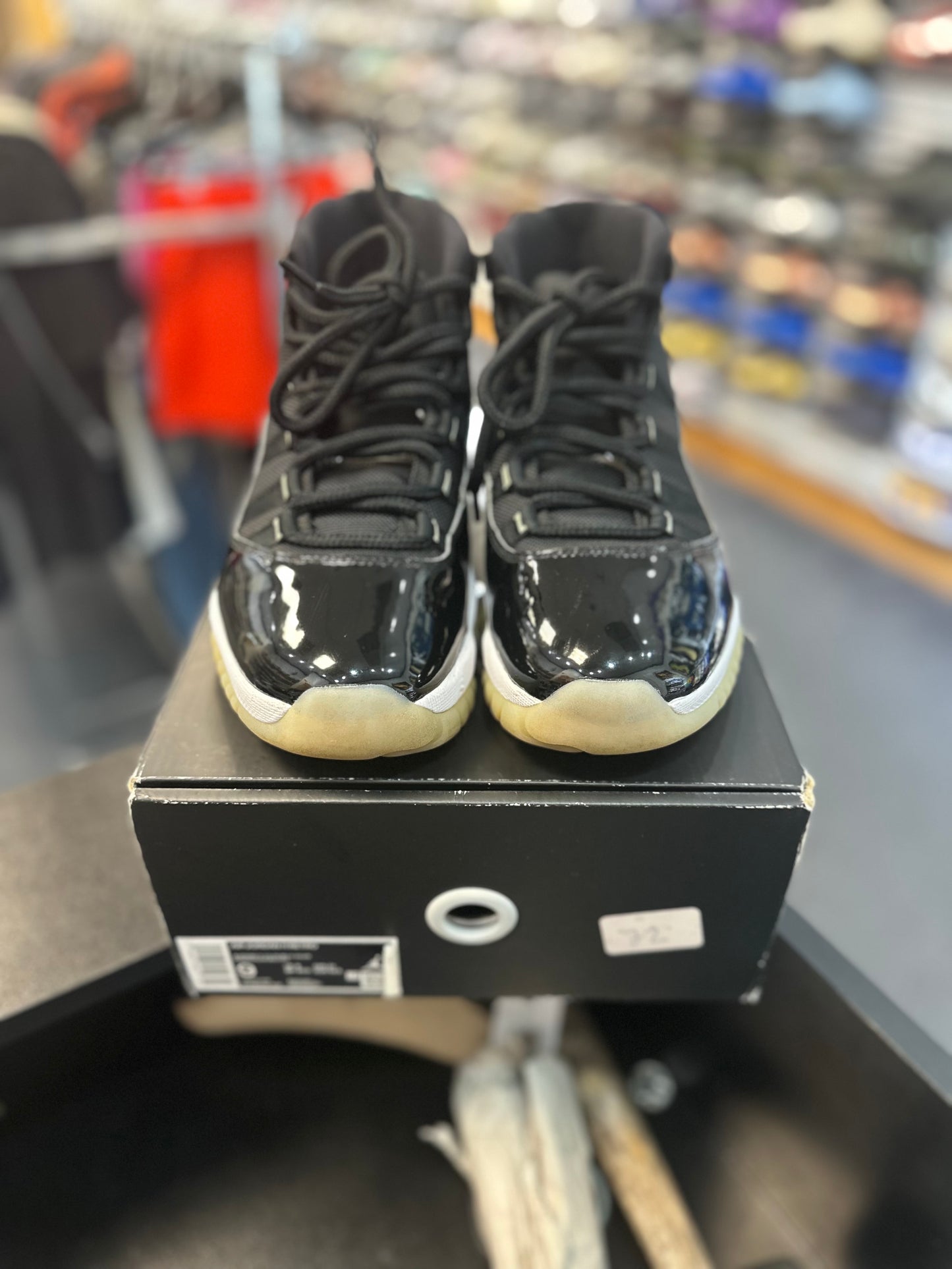 *USED* Jordan 11 Retro Jubilee