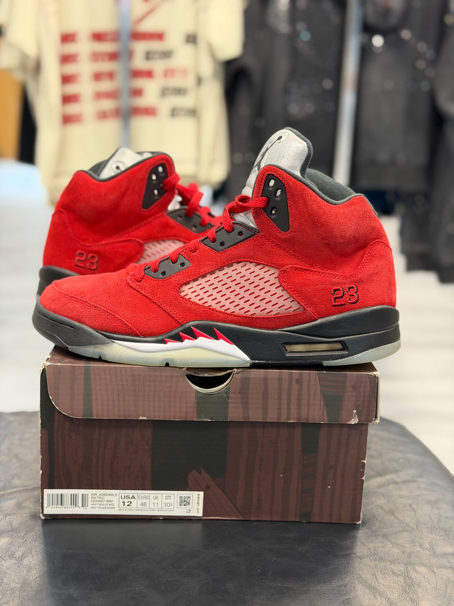 *USED* Jordan 5 Retro Raging Bull Red (2021)