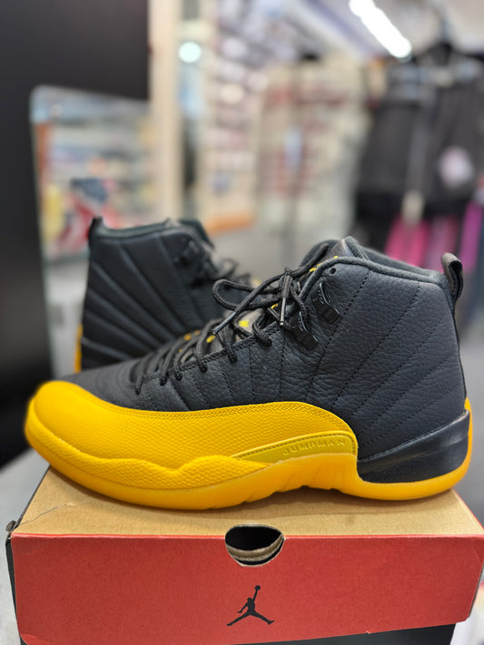 *USED* Jordan 12 Retro Black University Gold
