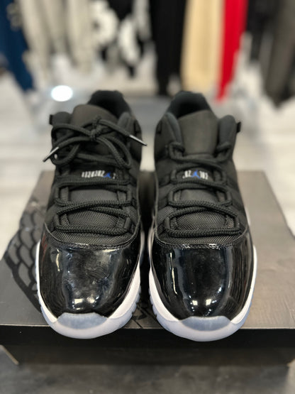 *USED* Jordan 11 Retro Low Space Jam