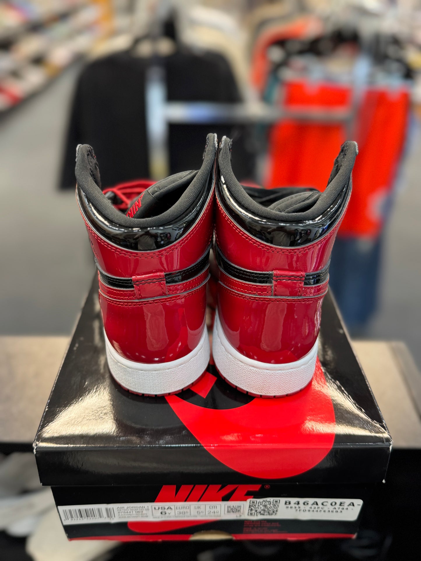 *USED* Jordan 1 Retro High OG Patent Bred (GS)