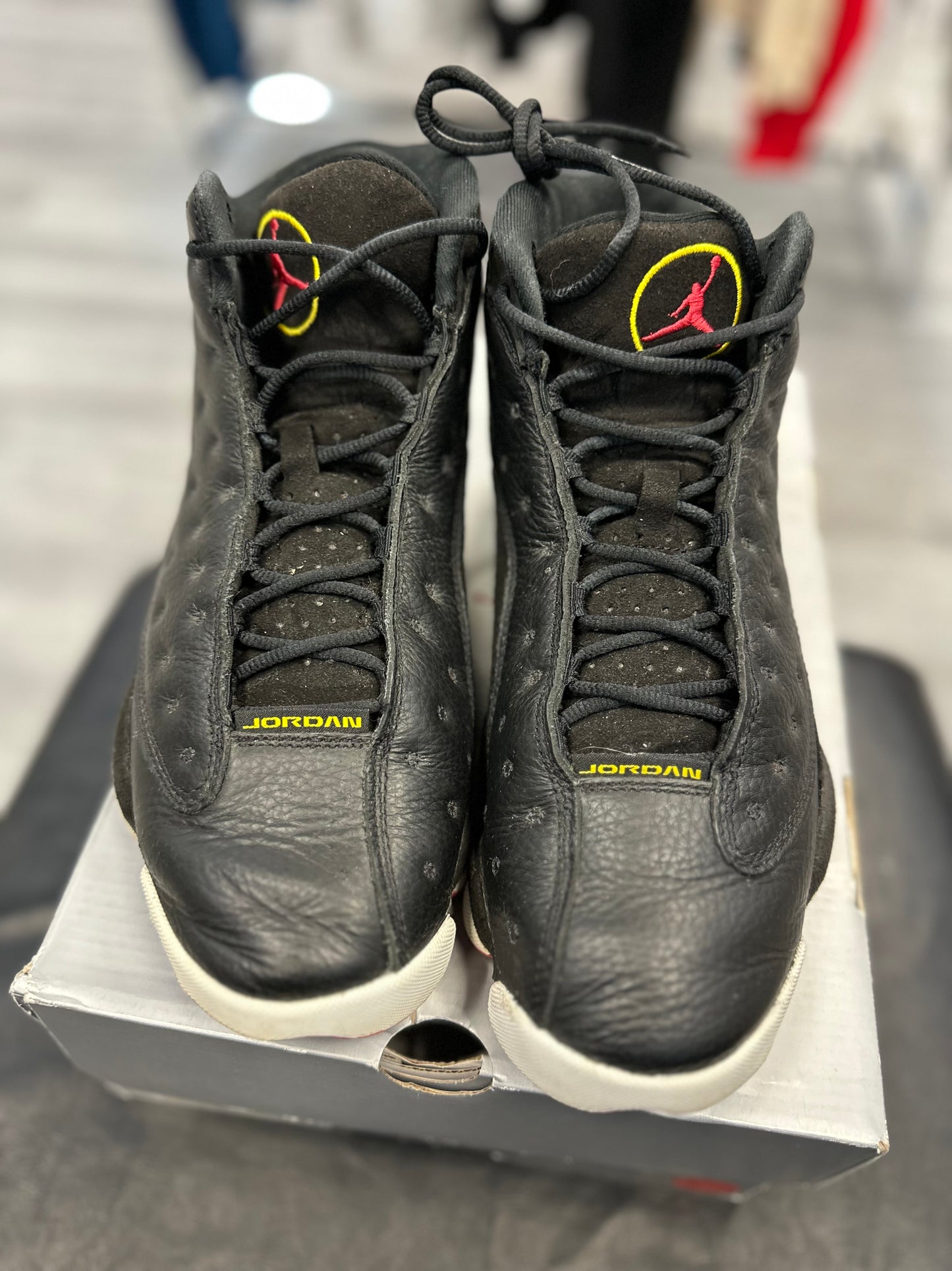 *USED* Jordan 13 Retro Playoffs (2023)