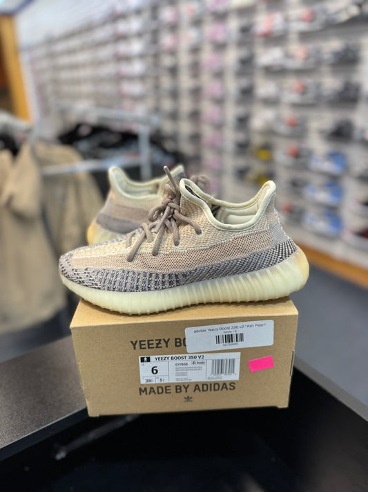 *USED* adidas Yeezy Boost 350 V2 Ash Pearl