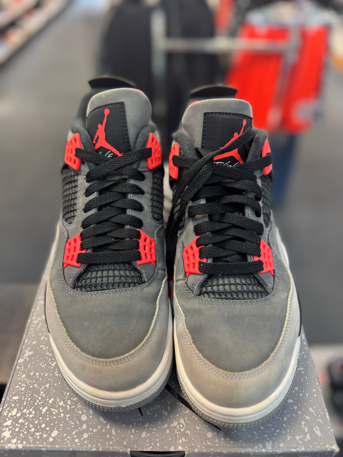 *USED* Jordan 4 Retro Infrared