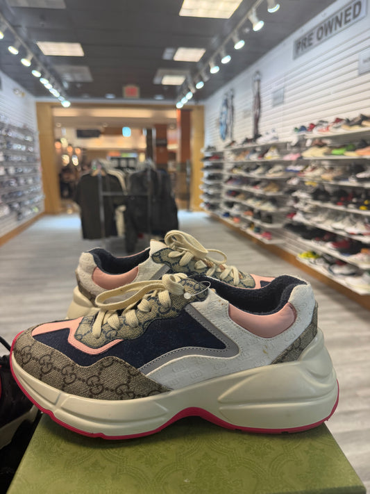 *USED* Gucci Python Women