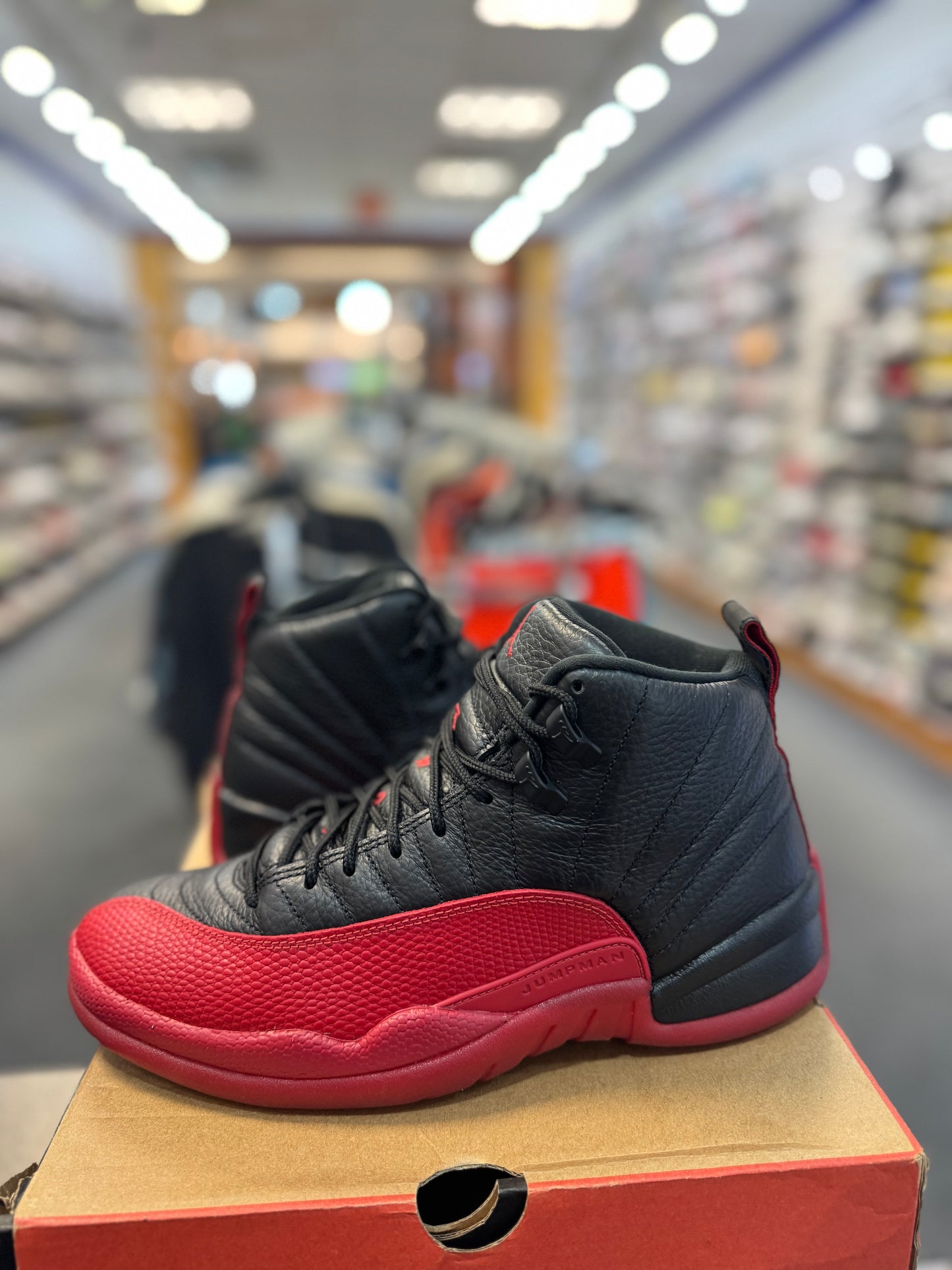 *USED* Jordan 12 Retro Flu Game (2025)