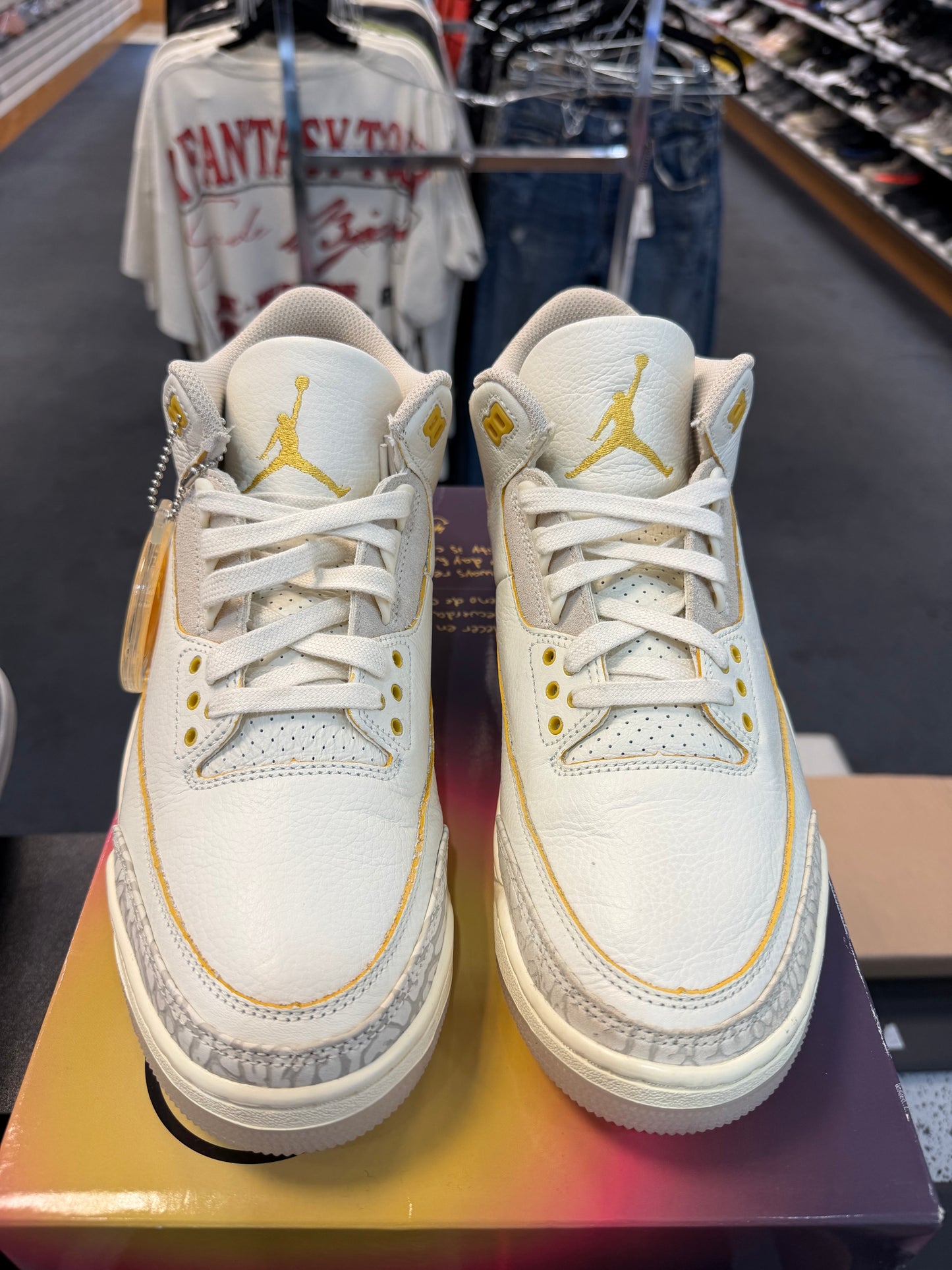 *USED* Jordan 3 Retro SP J Balvin Medellín Sunset