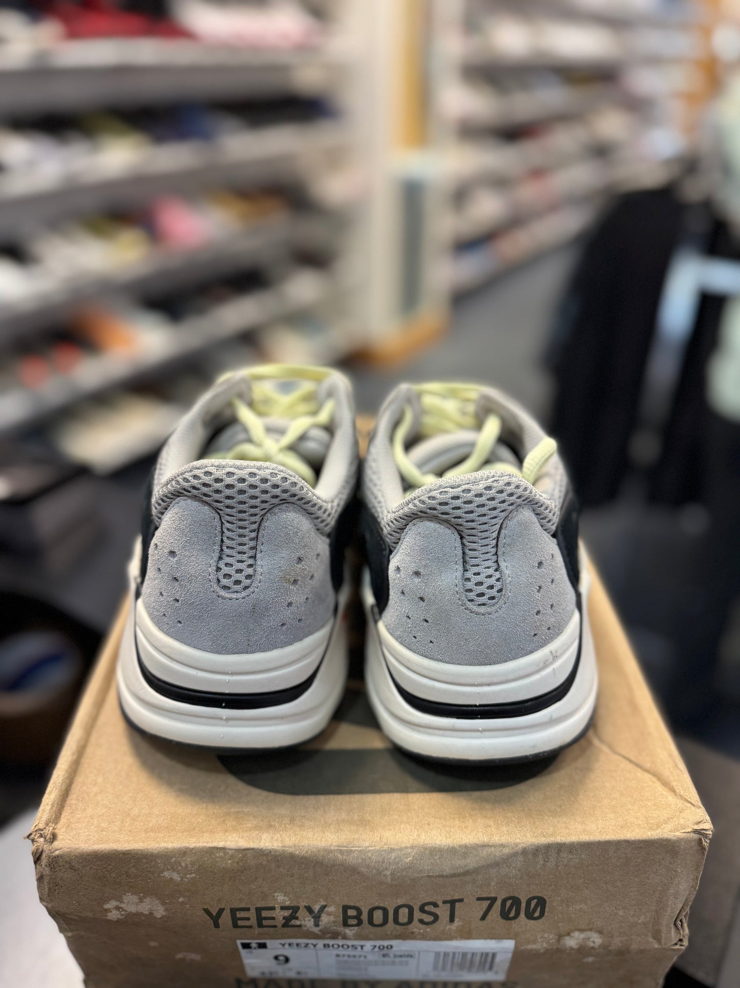 *USED* adidas Yeezy Boost 700 Wave runner