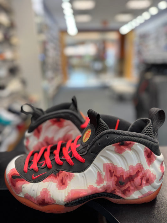 *USED* Nike Air Foamposite One Thermal Map