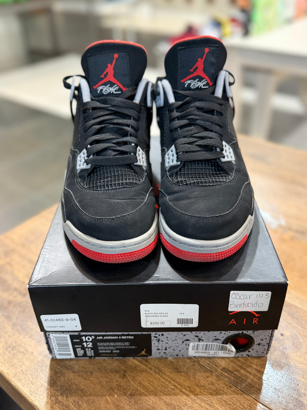 *USED* Jordan Retro 4 Bred (2019)