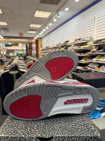 *USED* Jordan 3 Retro Cardinal Red