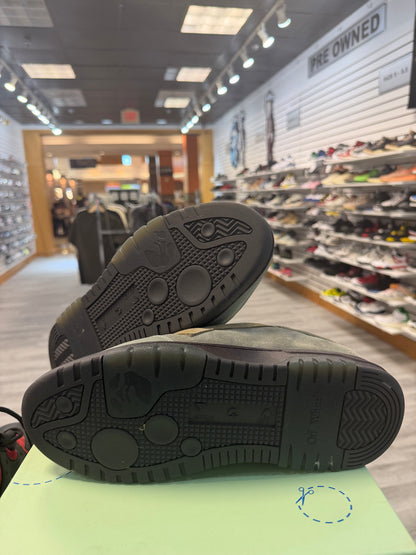 *USED* OFF WHITE MULE GREY