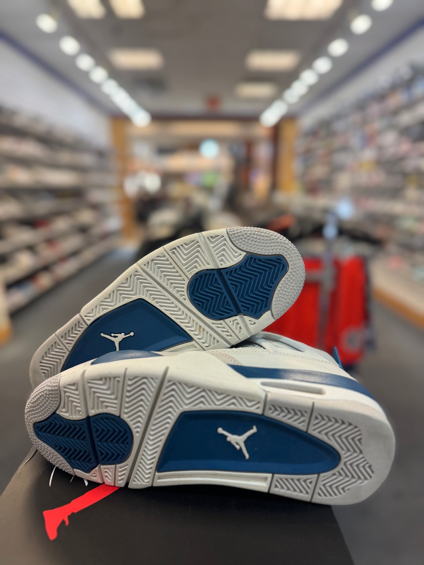 *USED* Jordan 4 Retro Military Blue (2024) (GS)