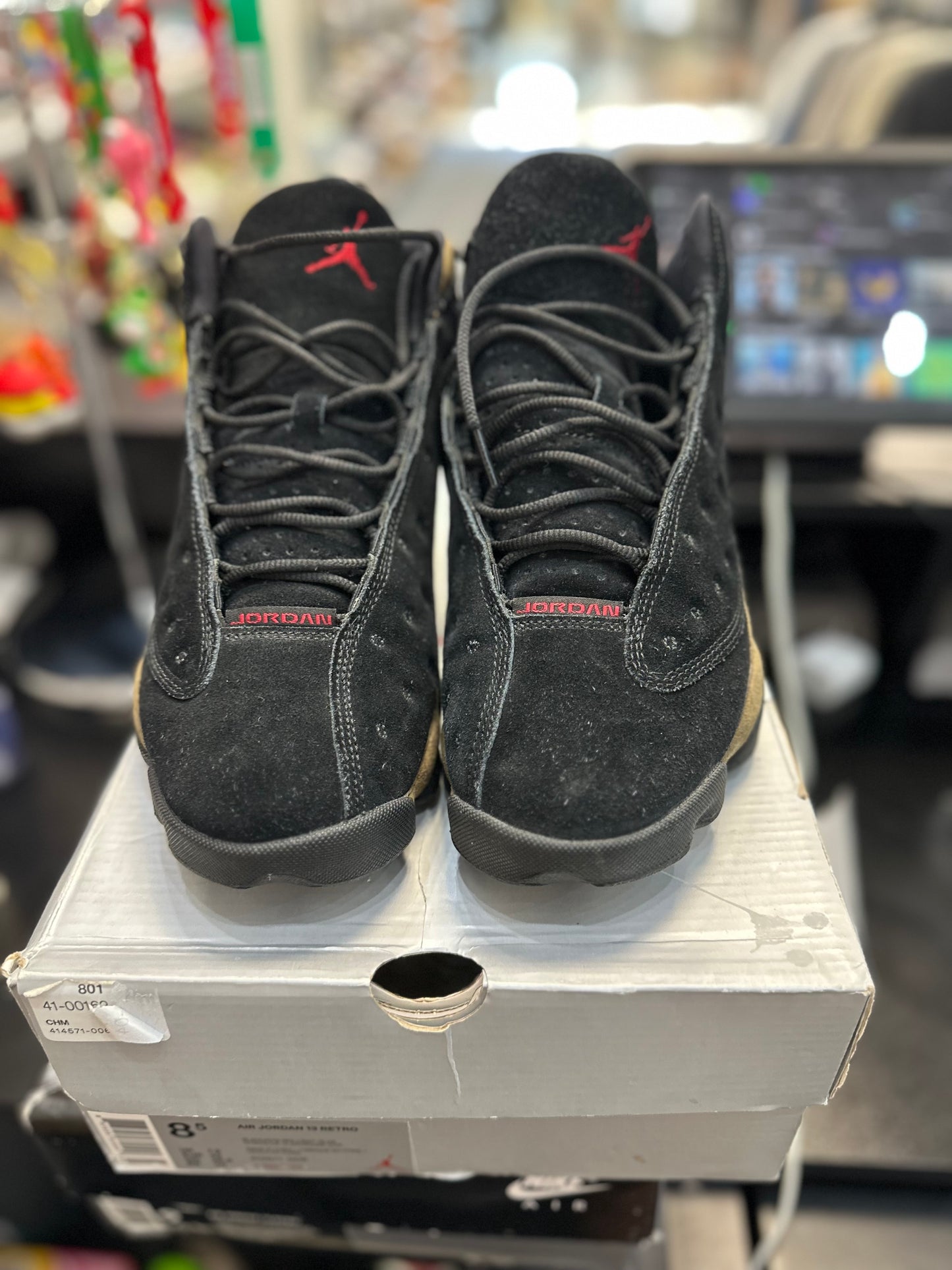 *USED* Jordan 13 Retro Olive