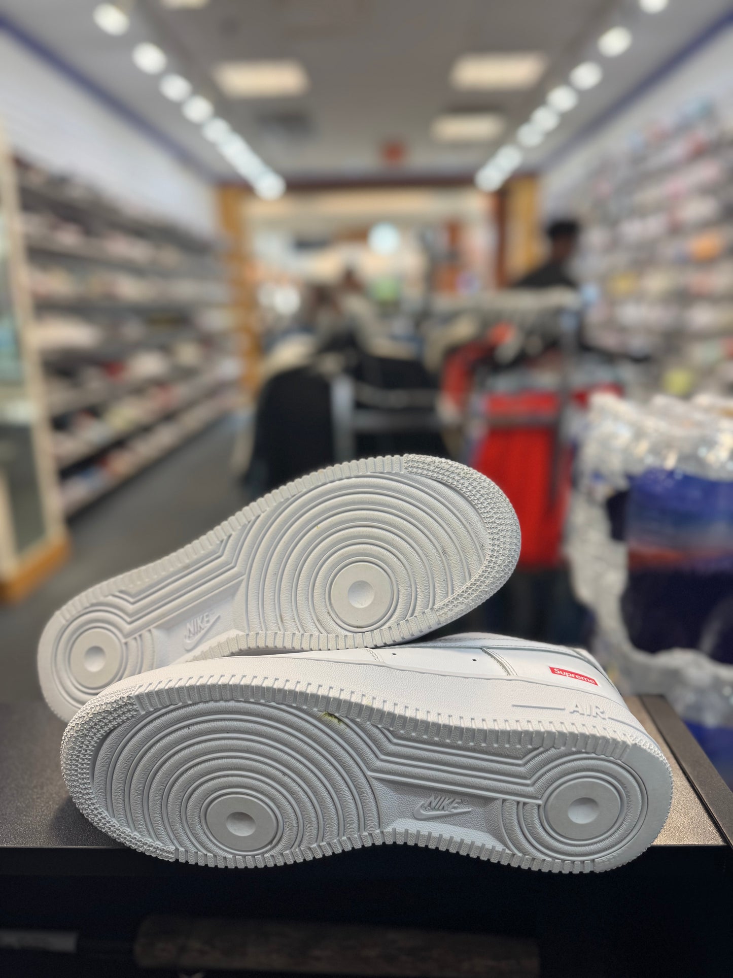 *USED* Air Force Supreme White