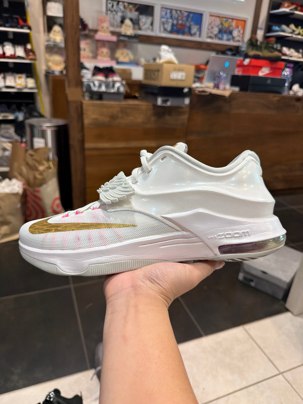 *USED* Nike KD 7 Aunt Pearl