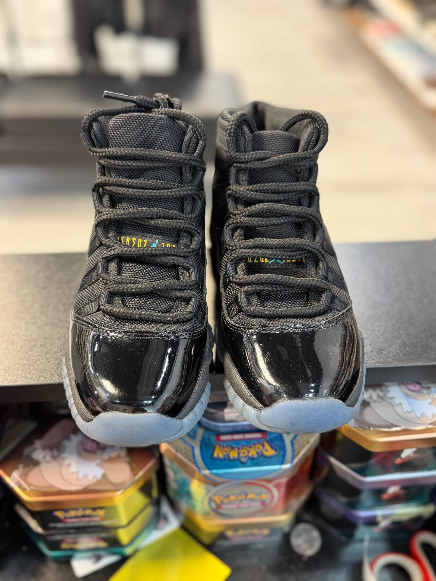 *USED* Jordan 11 Gammas (GS)