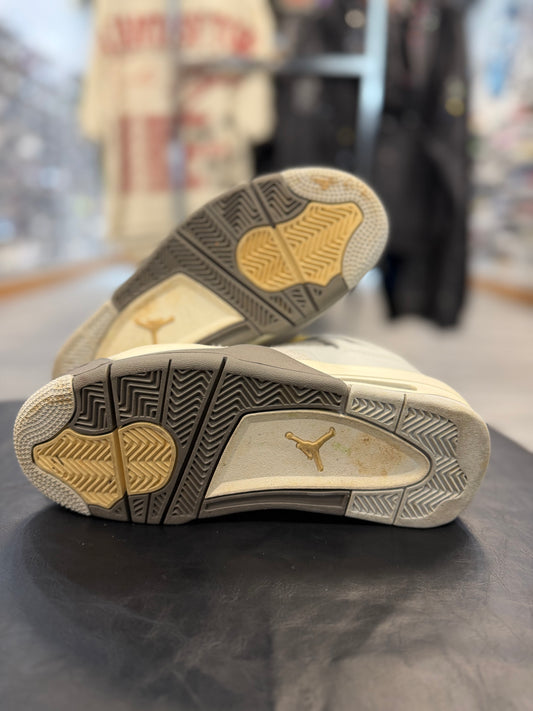 *USED* Jordan 4 Retro SE CPD