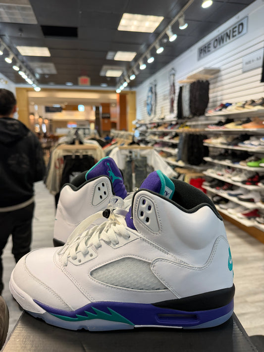 *USED* Jordan 5 Retro Grape (2025)
