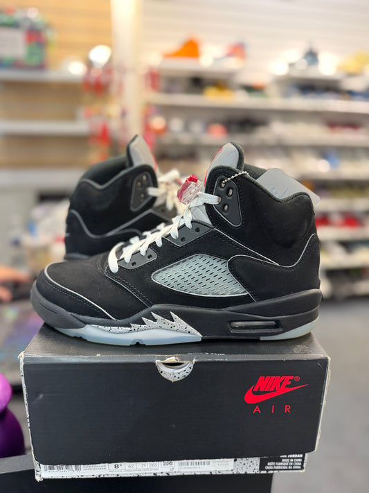 *USED* Jordan 5 Retro OG Black Metallic Reimagined