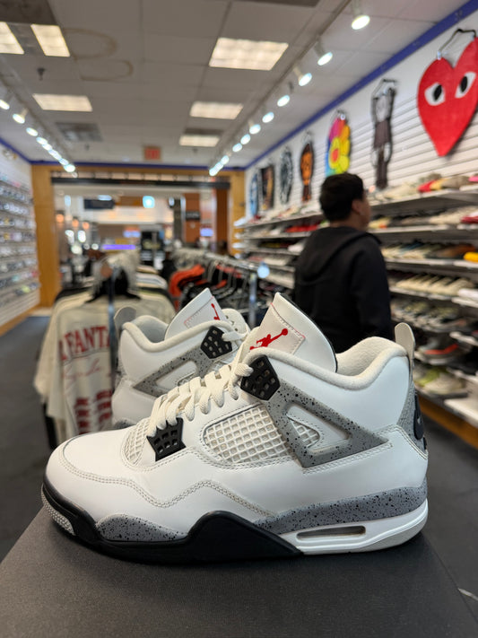 *USED* Jordan 4 Retro White Cement (2025)