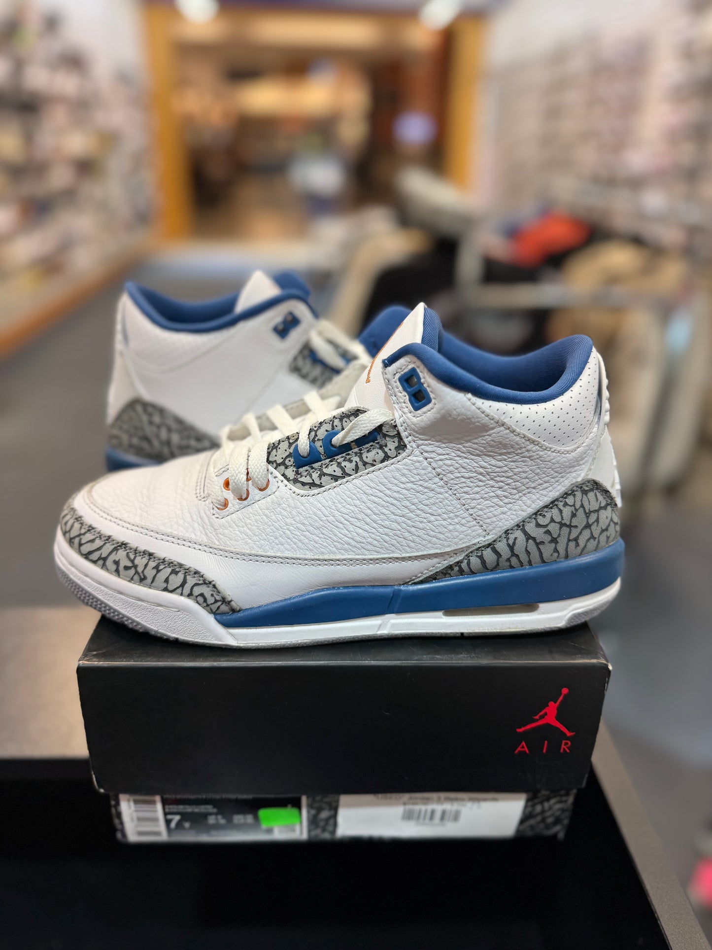 *USED* Jordan 3 Retro Wizards