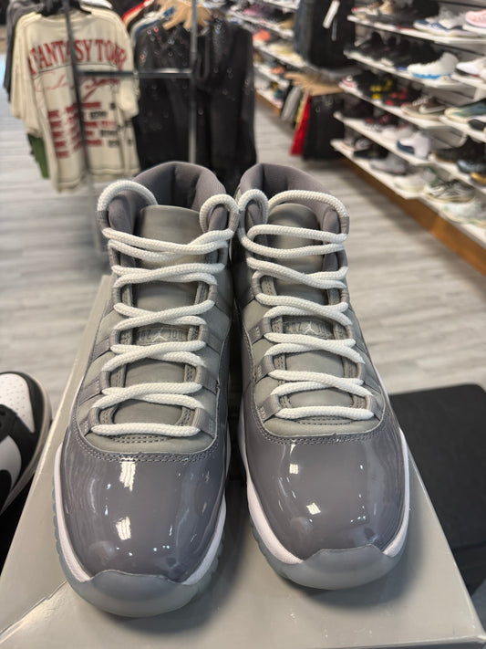 *USED* Jordan 11 Retro Cool Grey (2021)
