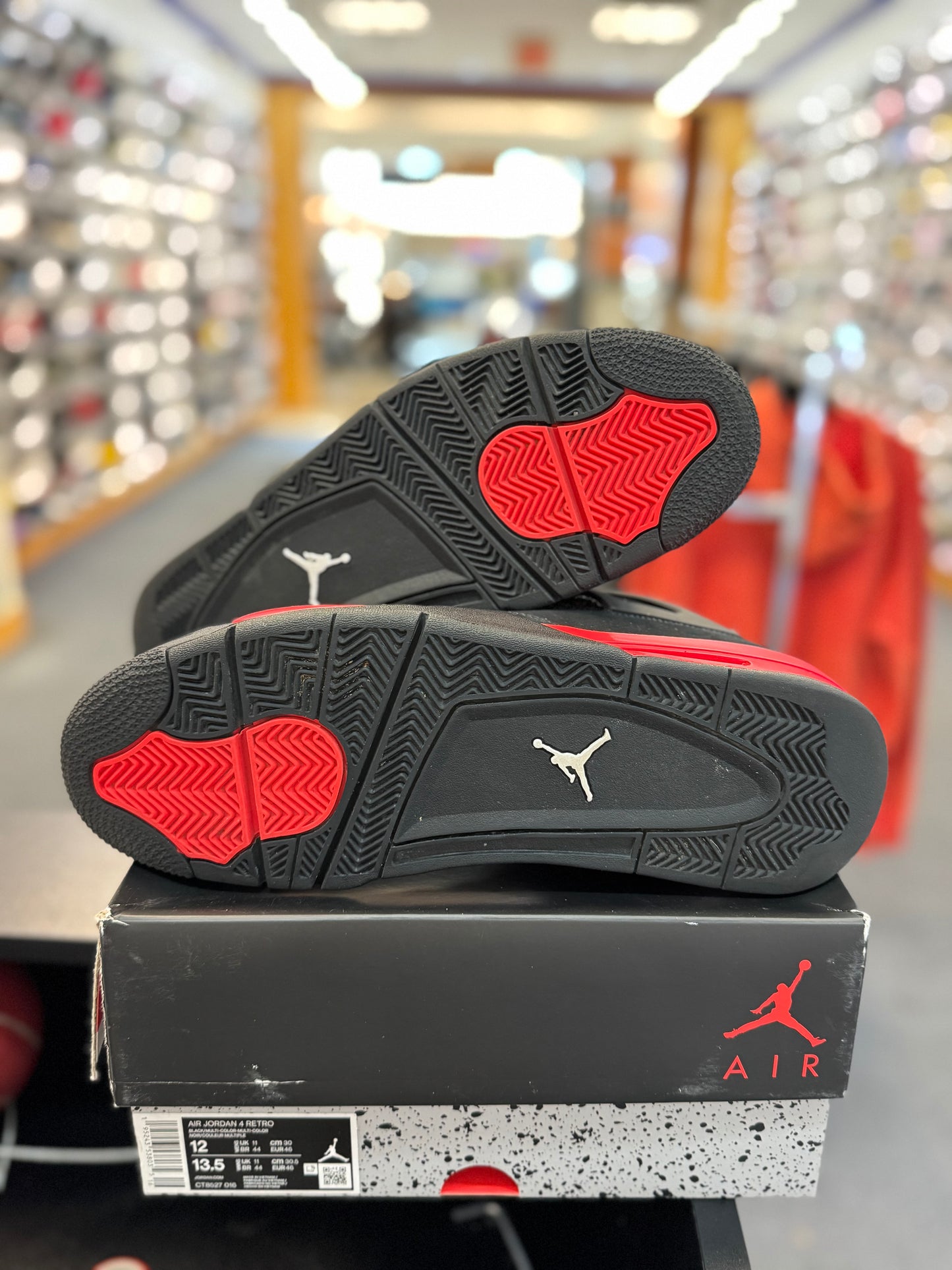 *USED* Jordan 4 Retro Red Thunder