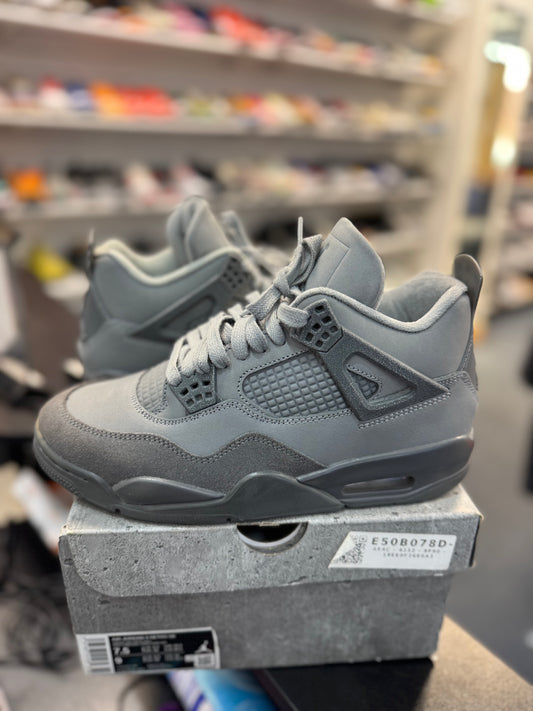 *USED* Jordan 4 Retro SE Paris Olympics Wet Cement