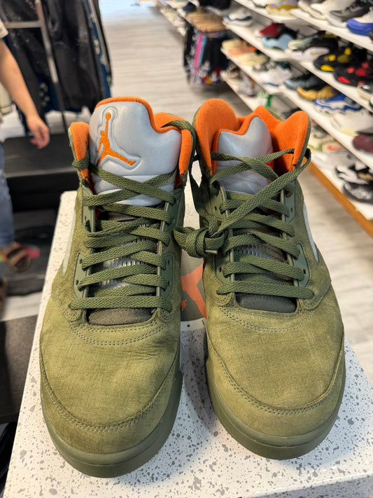 " USED " Jordan 5 Retro Olive (2024)