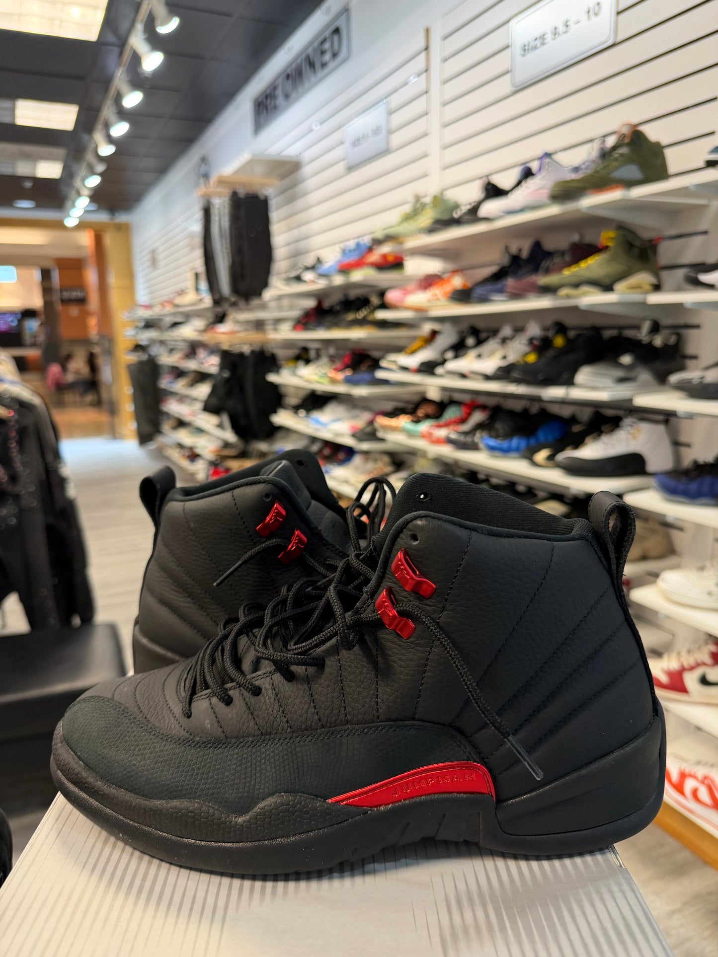 *USED* Jordan 12 Retro Bloodline