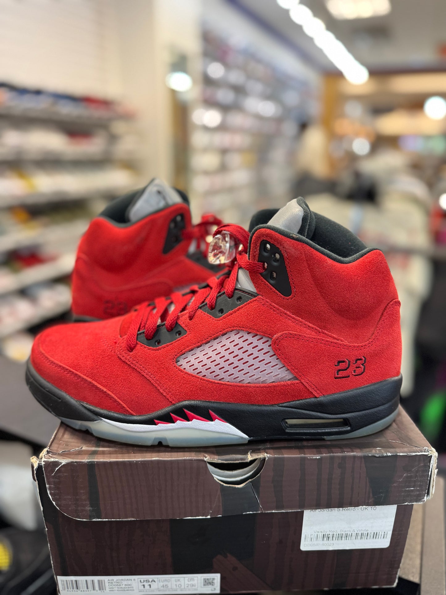 *USED* Jordan 5 Retro Raging Bull Red (2021)