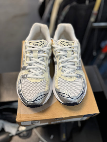 *USED* ASICS Gel-Kayano 14 White Midnight