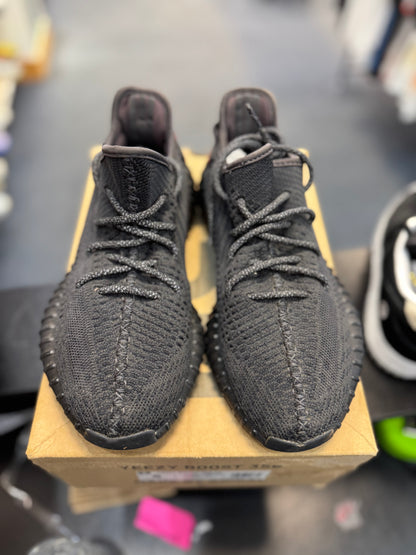 *USED* adidas Yeezy Boost 350 V2 Black (Non-Reflective)