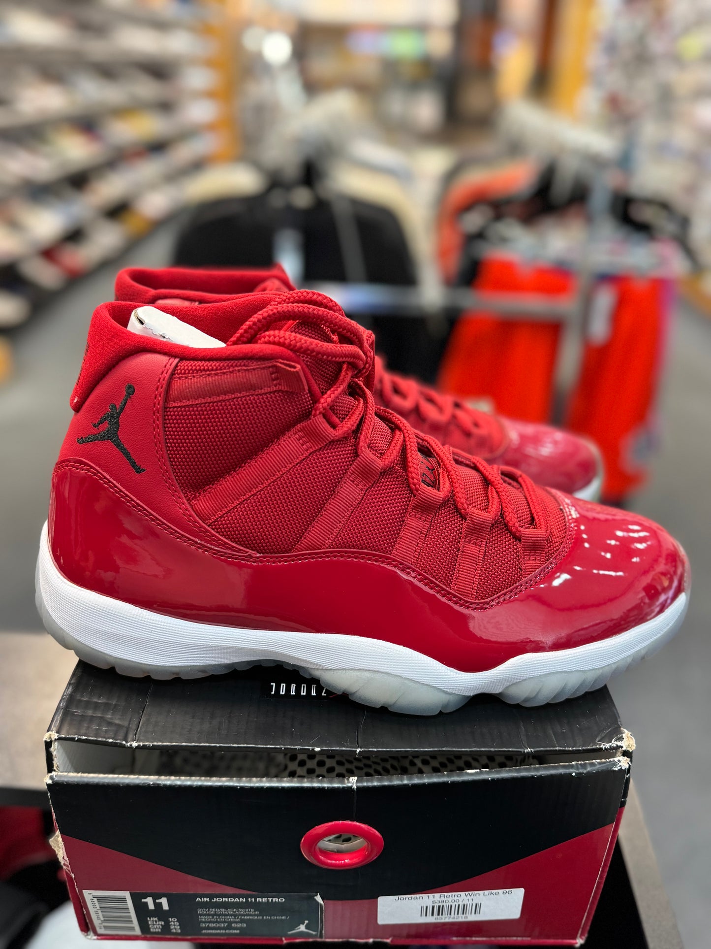 *USED* Jordan 11 Retro Win Like 96