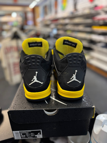 *USED* Jordan 4 Retro (2023)