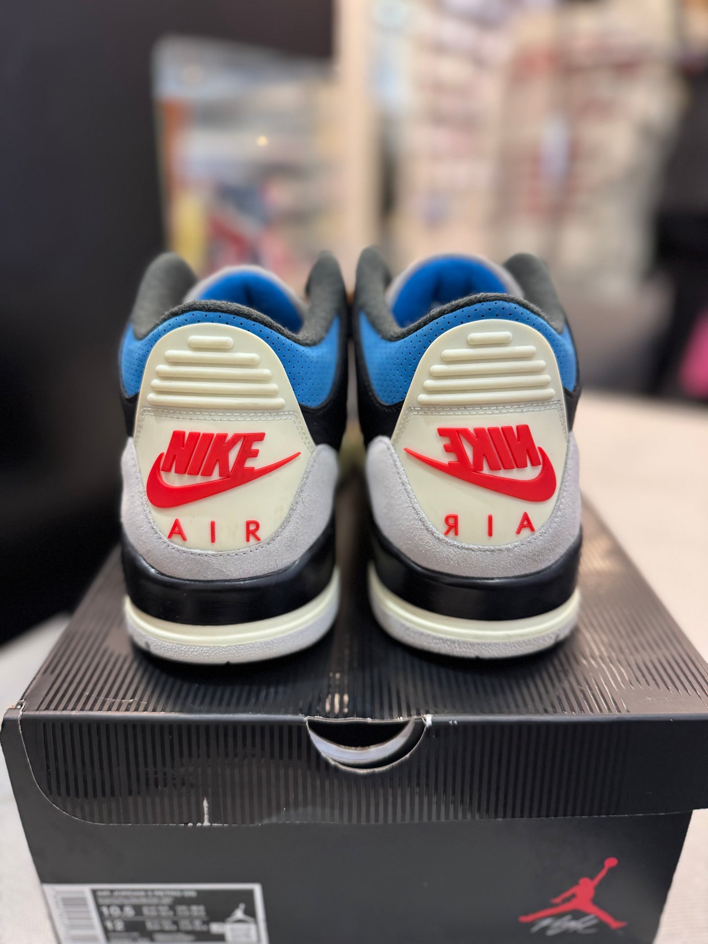 *USED* Jordan 3 Retro OG Rare Air