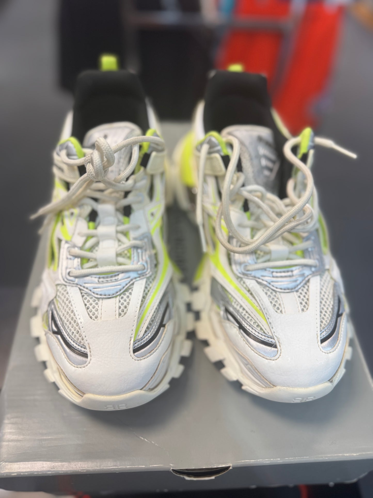 *USED*  Balenciaga Track.2 White Fluo Yellow