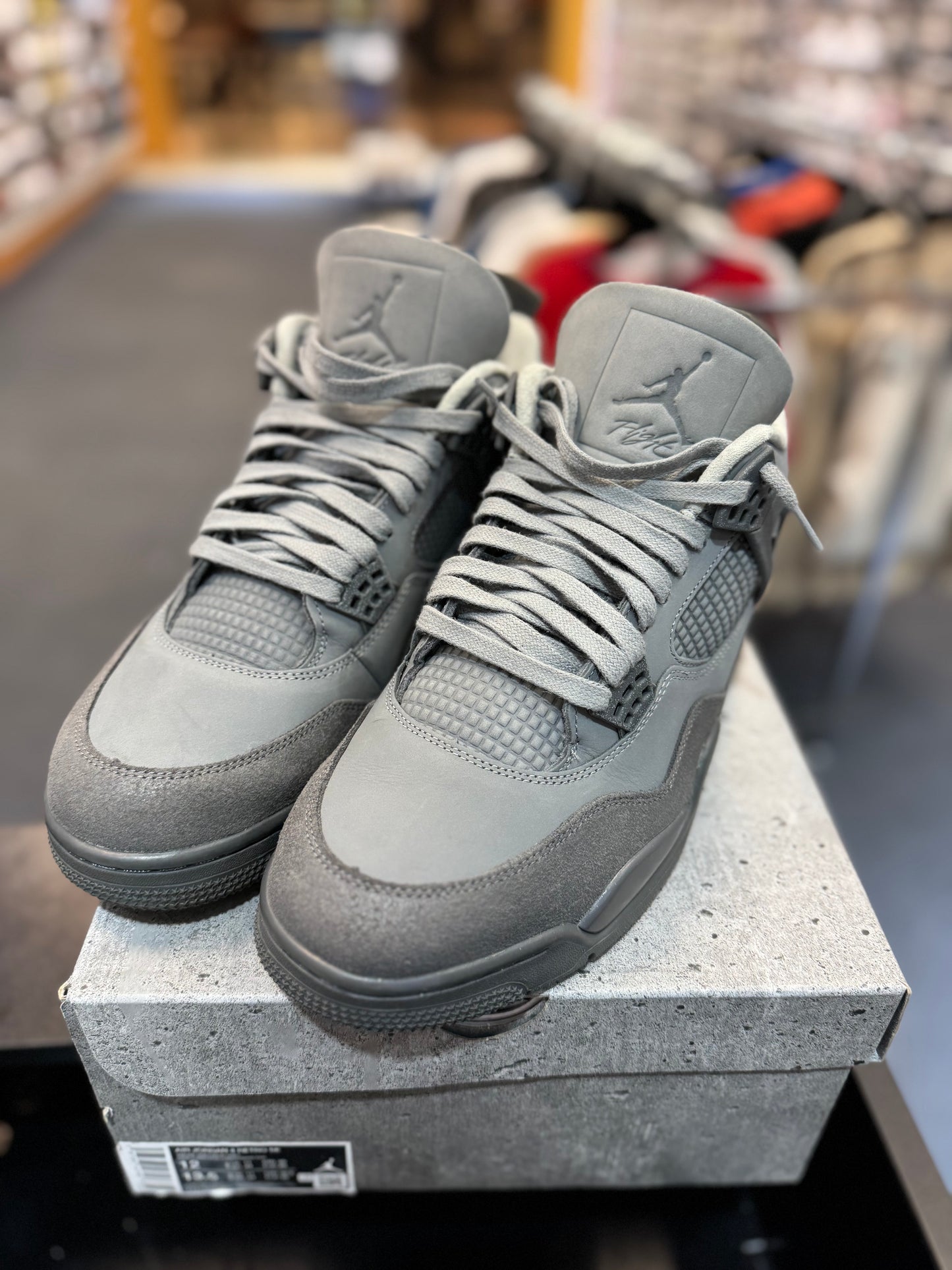 *USED* Jordan 4 Retro SE Paris Olympics Wet Cement