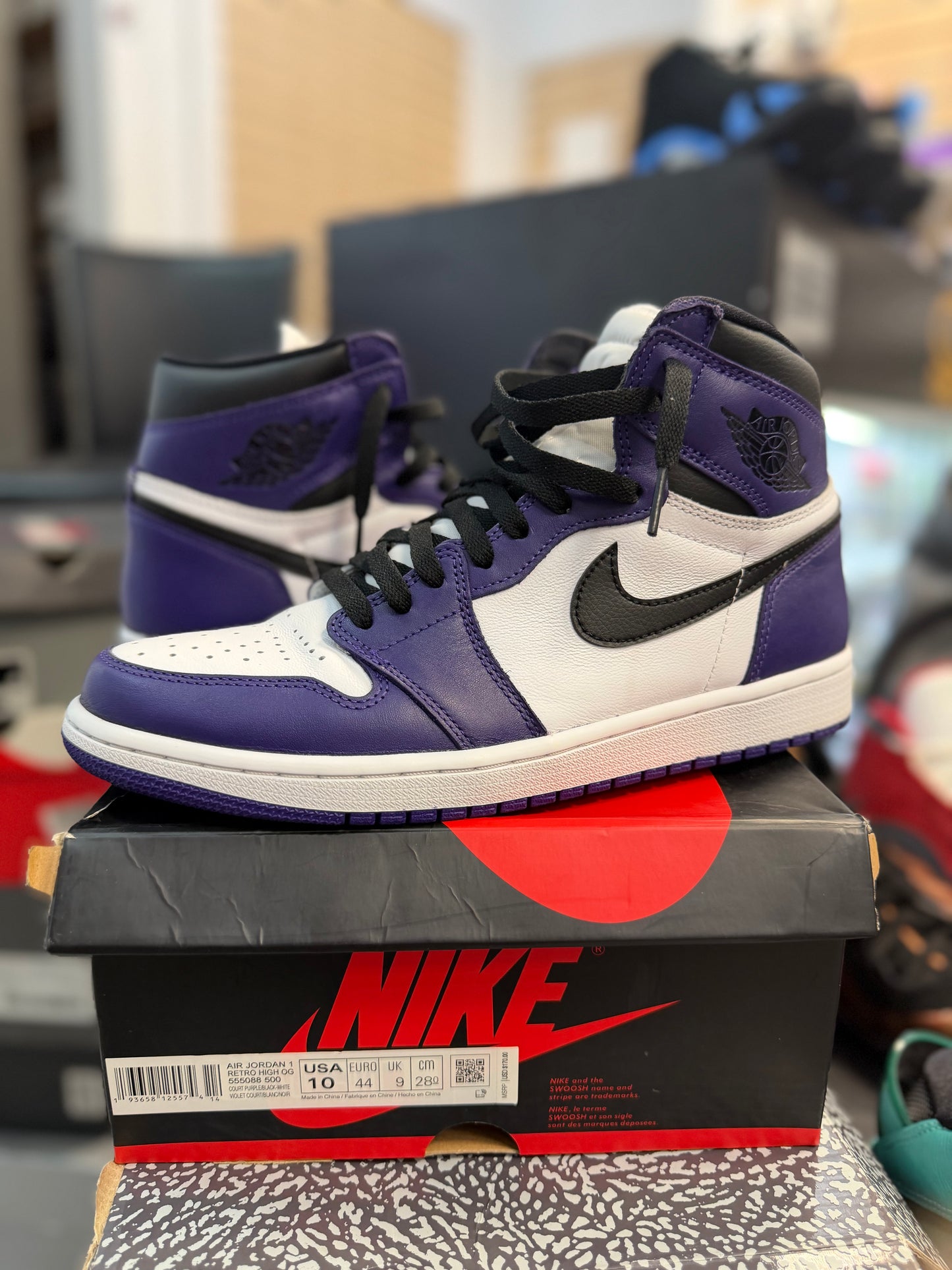 *USED* Jordan 1 Retro High Court Purple White