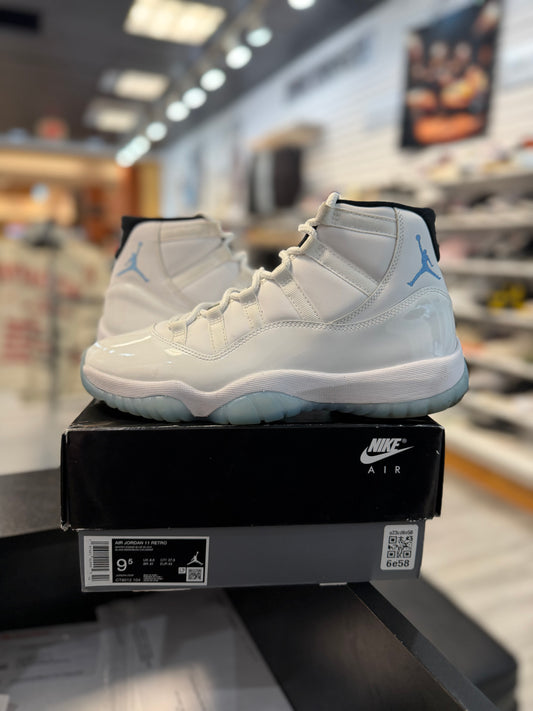 *USED* Jordan 11 Retro Legend Blue (2024)