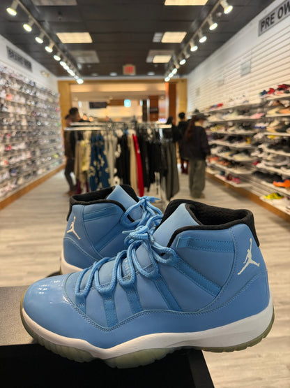 *USED* Jordan 11 Retro Pantone