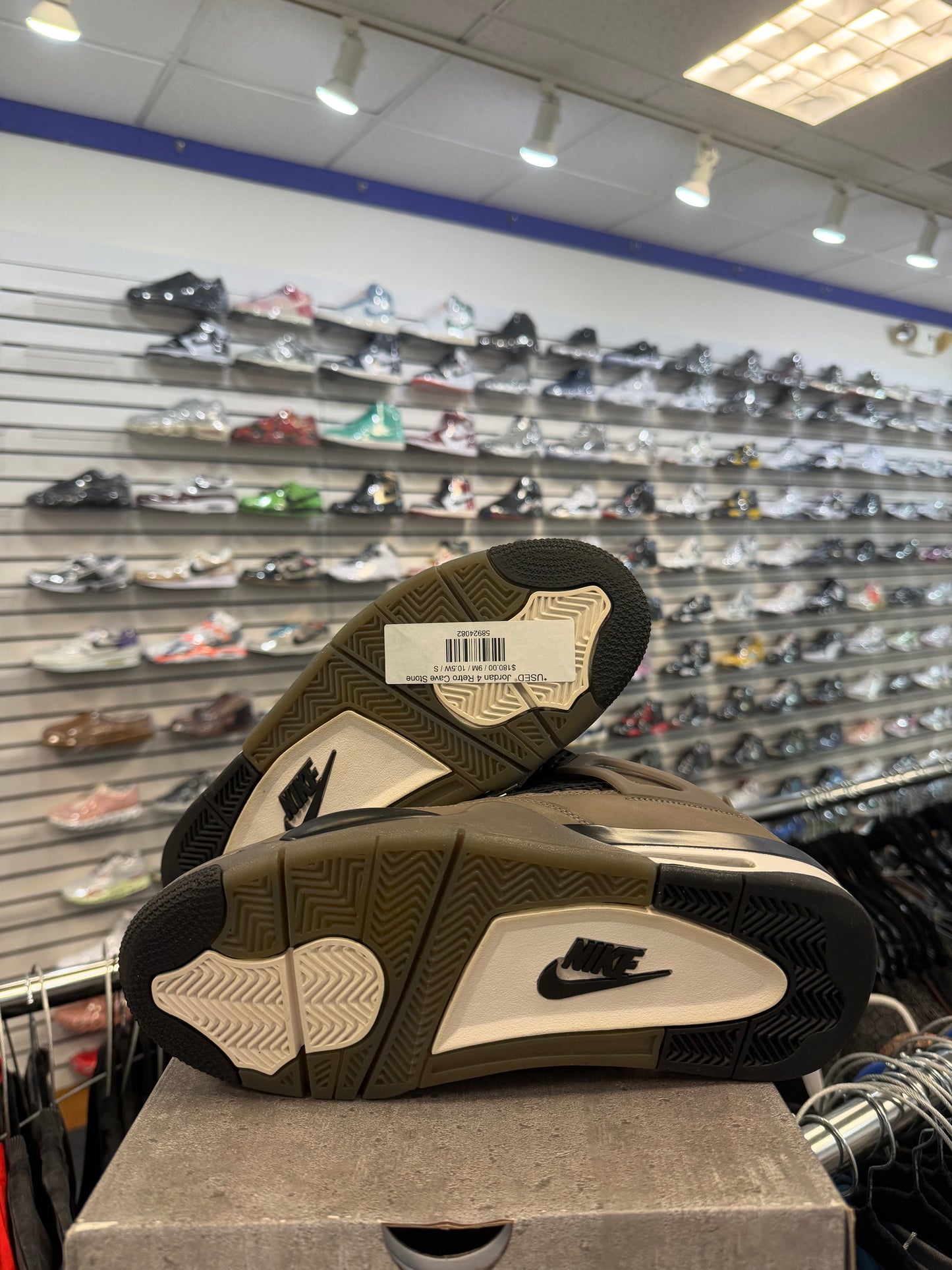 *USED* Jordan 4 Retro Cave Stone