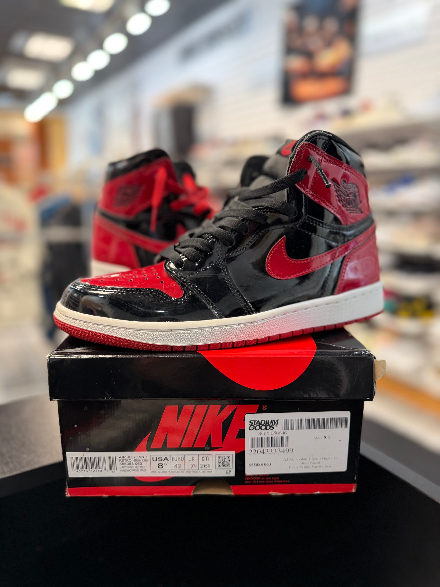 *USED* Jordan 1 Retro High OG Patent Bred