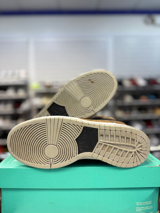 *USED* Nike SB Dunk High Cork