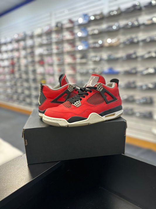 *USED* Jordan 4 Retro Toro Bravo