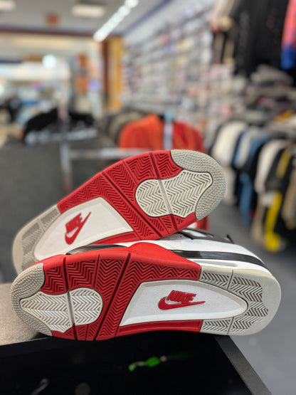 *USED* Jordan 4 Retro Fire Red (2020)